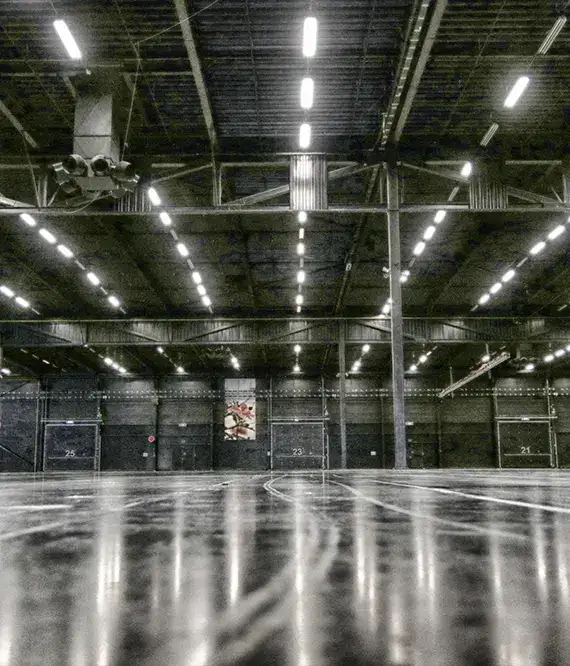 Innenansicht von Expohal Assen, der Veranstaltungshalle neben dem TT Circuit